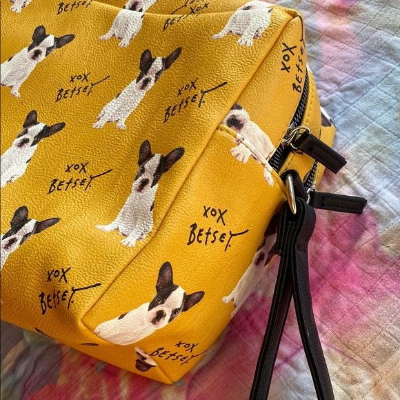 Betsey Johnson Dog Boston Terrier LARGE Wristlet/Purse - Picture 7 of 17